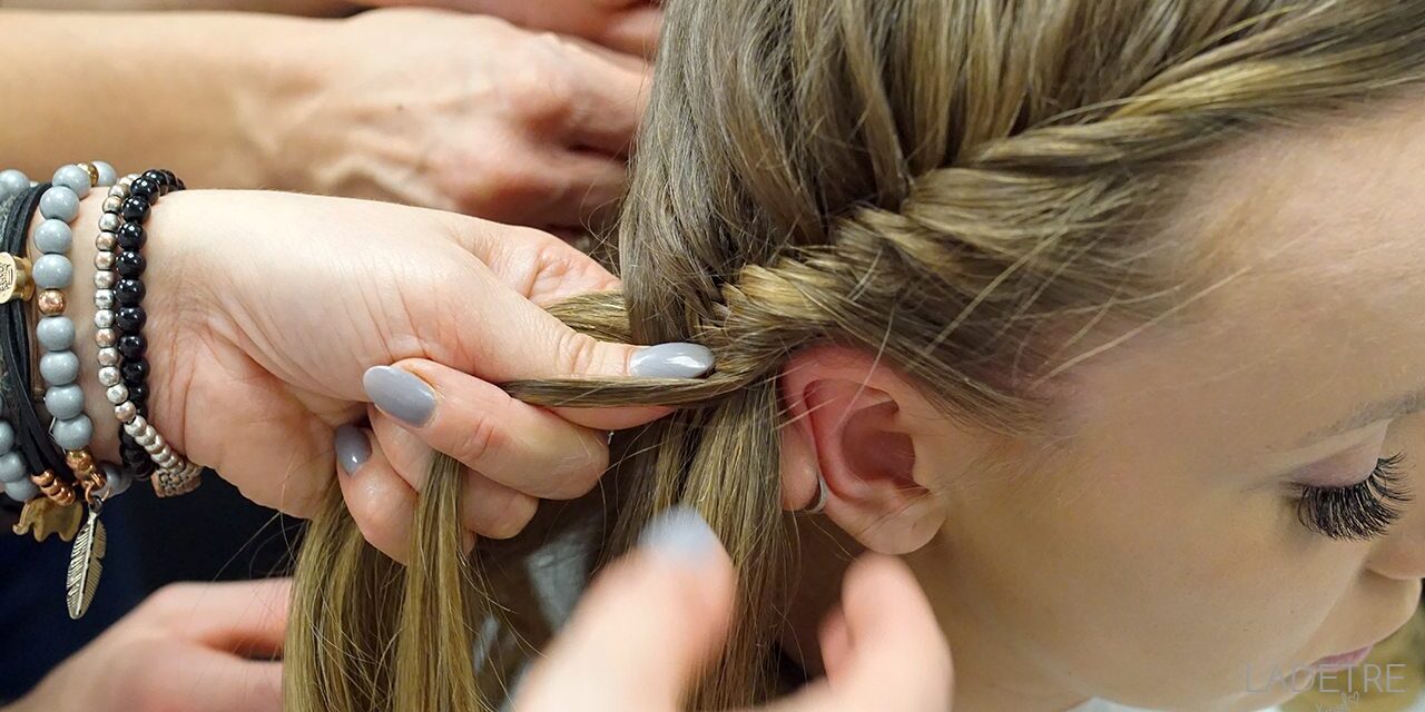 Eliza fryzury w salonie