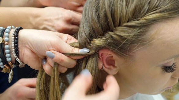 Eliza fryzury w salonie