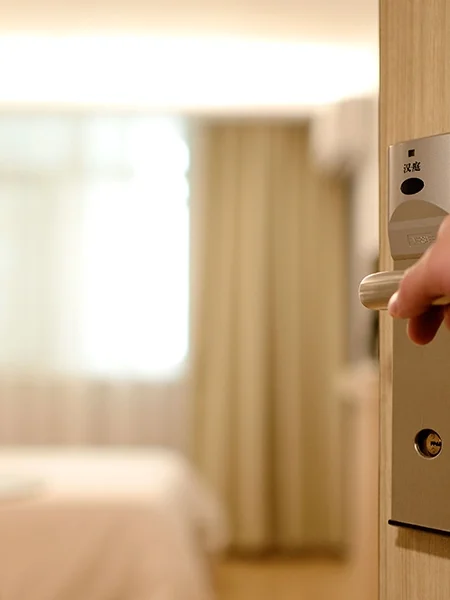 Hotel Gołębiewski i Książulo kryzys wizerunkowy w erze algorytmów